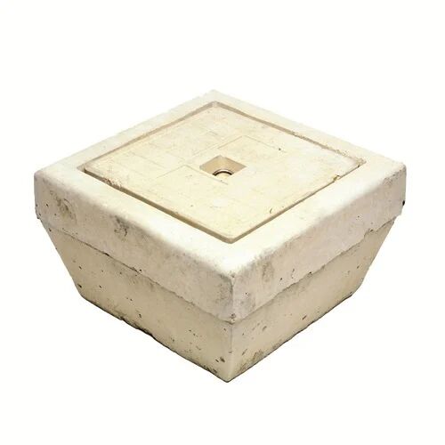 White Concrete Earth Pits, Shape : Square