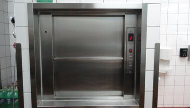 Dumb Waiter Lift