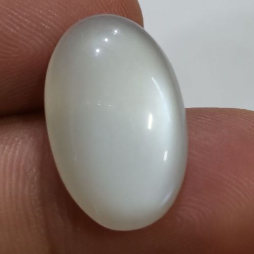 Cabochons Oval Polished Gemstone Natural Moonstone Chandramani Stone, For Jewellery Use, Size : 10-20mm