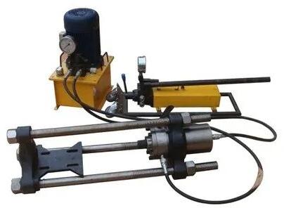 Alloy Steel Master Pin Pusher, Capacity : 50 Ton