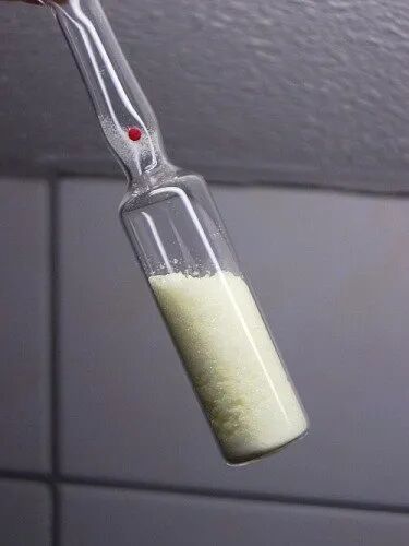 Phosphorus Pentachlorid, CAS No. : 10026-13-8