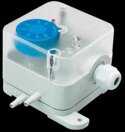 Differential Pressure Switch, Media Type : Gas