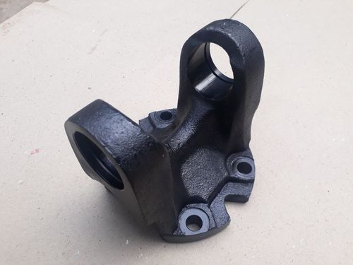 Iron Cross Holder, For Automobile Industries, Color : Black