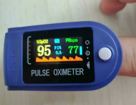 Pulse Oximeter, Display Type : 4 Color LED