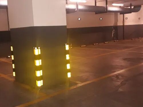 SRS Rubber Corner Guard, For Parking, Color : Black