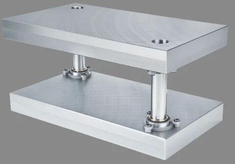 Silver Polished Mild Steel Center Pillar Die Set