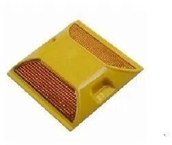Road Reflector