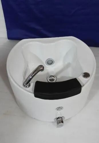 Pithadiya Black FRP Pedicure Chair