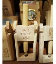 Divine Wooden Pen Holder Stand