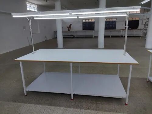 Garment Table