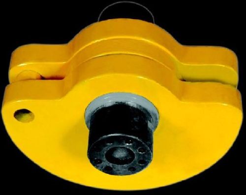 ECCENTRIC WEIGHT VIBRATORY SOIL COMPACTOR