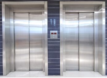 Commercial Lifts