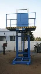 Hydraulic Goods Lift, Power : 2 HP