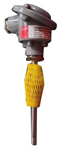 Danfoss Temperature Sensor, Voltage : 5 V DC
