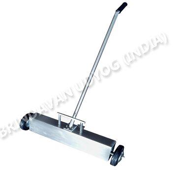 Industrial Permanent Magnetic Floor Sweeper, Certification : BUI