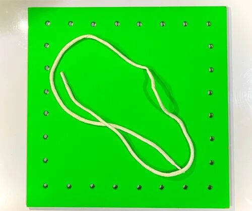 Paint Coated Wooden Square Lacing Board Toy, Color : Green