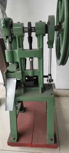 Fully Automatic Camphor Tablet Making Machine