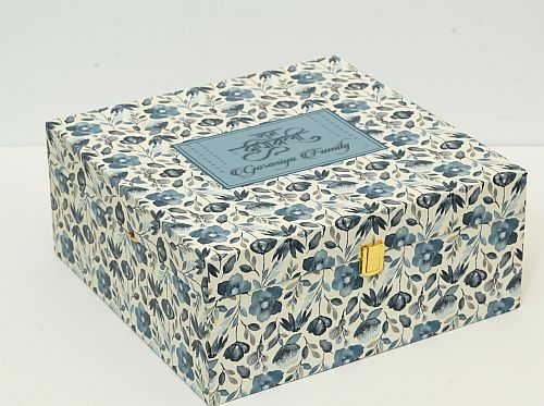 Paper Diwali Hamper Packaging Box, Feature : Superior Quality, Disposable