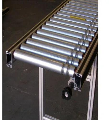 Mild Steel Motorized Roller Conveyor, Capacity : 50-100 Kg Per Feet