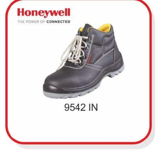 Nubuck Leather Industrial Safety Shoes, Packaging Type : Box