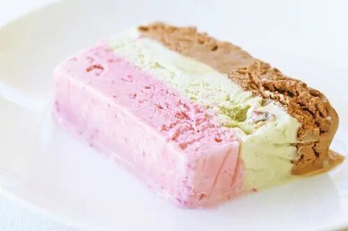 Lumaa Cassata Ice Cream, Packaging Type : Box