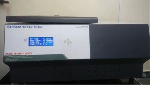 Laboratory Centrifuge Machine