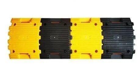 Plastic Strip Speed Breaker, Color : YELLOW BLACK