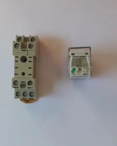 Omron Relay, Voltage : 220V