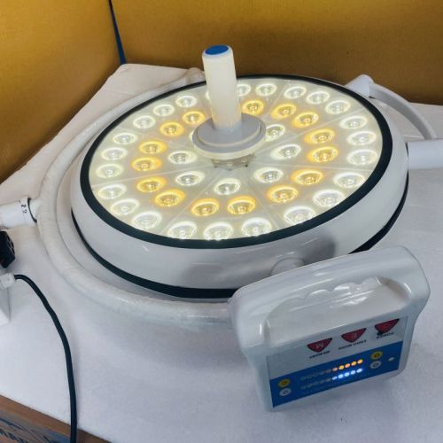 IRON 12 KG Polished LED OT LIGHT TRION-48, For MEDICAL, Certification : CE Certified