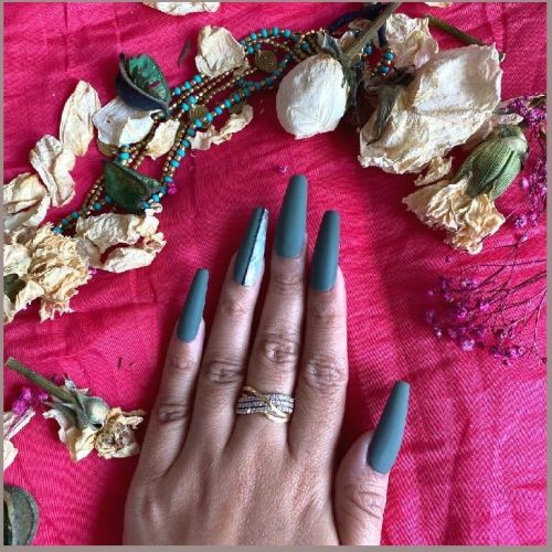 Dim Green Marble Presson Nails, For Beauty Purpose, Personal Use, Feature : Durable, Fine Finished