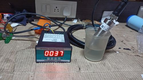 Black Plastic Moisture Ppm Sensor Machine, For Industrial Use