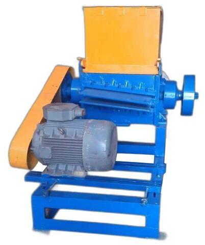 Mild Steel Plastic Grinding Machine, Capacity : 200 Kg Per Hour