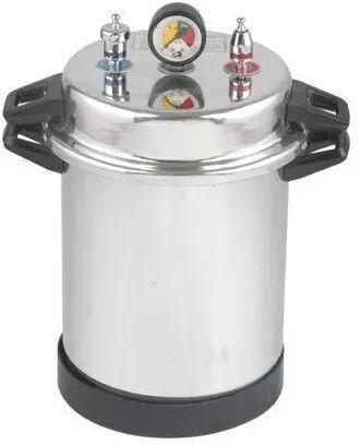 Vertical Stainless Steel Portable Laboratory Autoclave, Voltage : 230 Volts AC