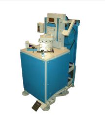 Box Corner Cutting Machine