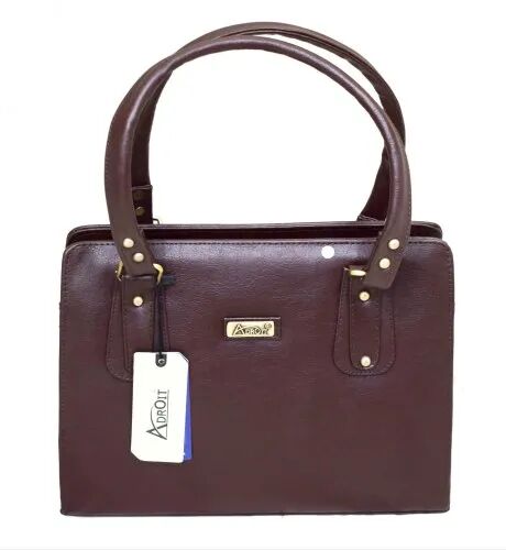 Adroit Plain Leather Ladies Purse, Occasion : Regular