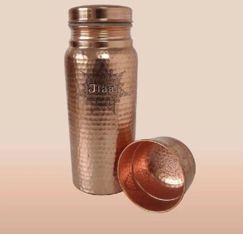 Copper bottle, Design : Hammered