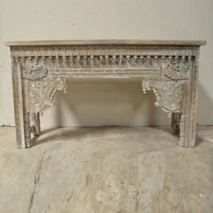 Horizontal Hand Carved Elegant Hall Table, Speciality : Shrink Resistant, Scratch Proof, Long-Life