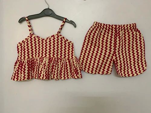 Red Girls Kid Top Shorts, Technics : Attractive Pattern