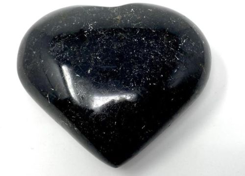 Polished Gemstone Black Tourmaline Heart Stone, For Decoration Healing, Gemstone Size : Customised