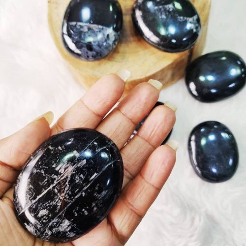 Polished Gemstone Black Tourmaline Palm Stone, Shape : Oval