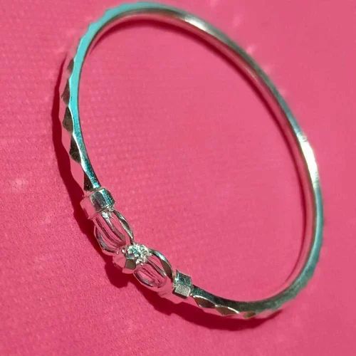 Ladies Round Silver Bangle, Occasion : Casual Wear