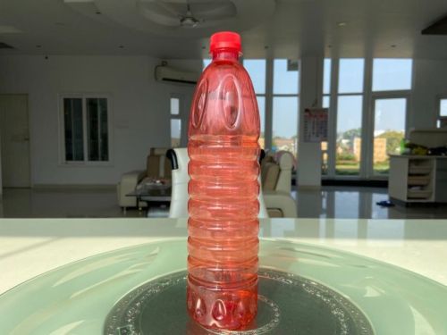 Transparent Red Round 800 Ml Plastic Water Bottle, For Beverage, Chemical, Cap Type : Screw Cap