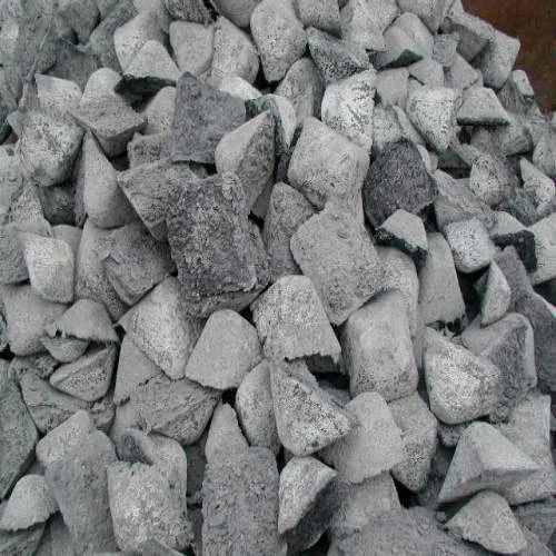 Grey Pig Iron Ore, For Industrial Use, Packaging Size : 500-100tons