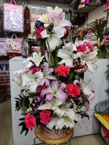 Pink Organic Cut Flower Roses, For Decoration, Gifting, Style : Fresh