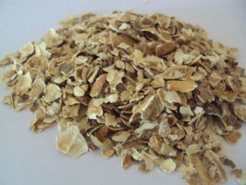 Natural Dried Lemon Peel Cuts, Packaging Size : 25 Kg