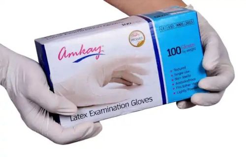 White Plain Latex Examination Gloves