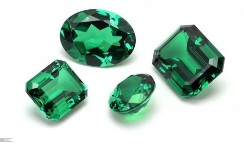 Marka Jewelry Polished Green Emerald Stones, Stone Form : Solid