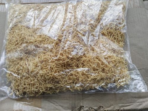 Yellow Mota Sev Namkeen, For Snacks, Packaging Size : 400gm