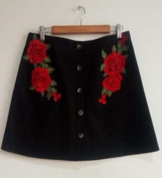Embroidered Ladies Cotton Canvas Skirt, Technics : Machine Made