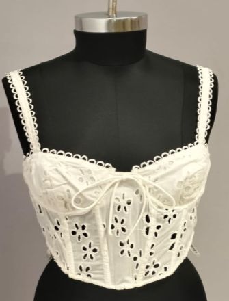 Ladies Cotton Schiffli Sleeveless Tops, Occasion : Party Wear